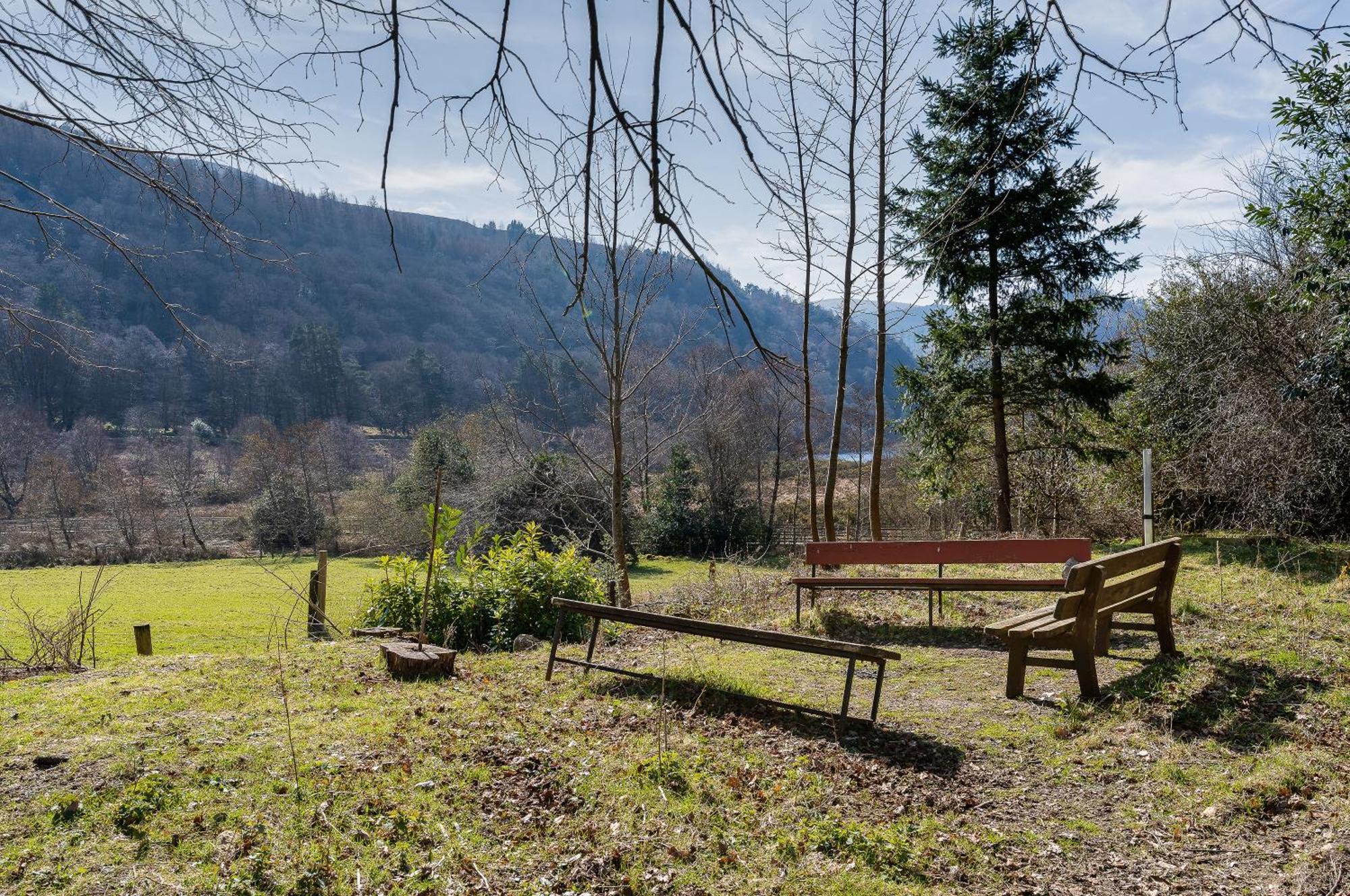 Glendalough International Youth Hostel Laragh Exterior foto